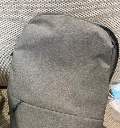 小米背包的质量和设计如何？（探索小米背包的实用性、耐用性和风格特点）