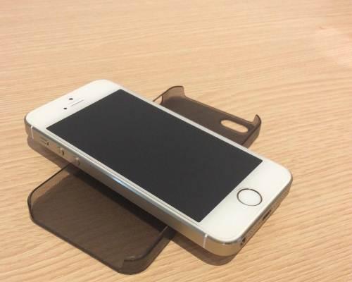 苹果5iOS8.1.1操作系统的特点与优势（探究苹果5iOS8.1.1操作系统的功能和用户体验）