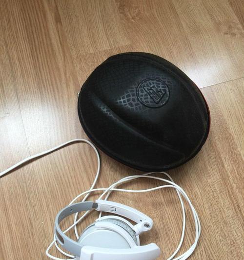 铁三角FC707耳机的音质和舒适性如何？（一款高性能音质与舒适并存的耳机体验）