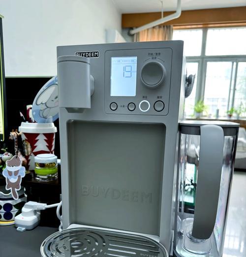 北鼎饮水机（功能全面、安全可靠的北鼎饮水机能够为您提供优质的饮水体验）