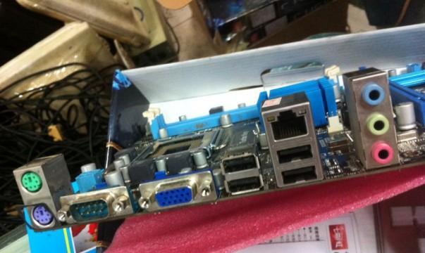 华硕P5G41T-MLX3主板的性能与特点剖析（了解华硕P5G41T-MLX3主板的优势和功能特点）